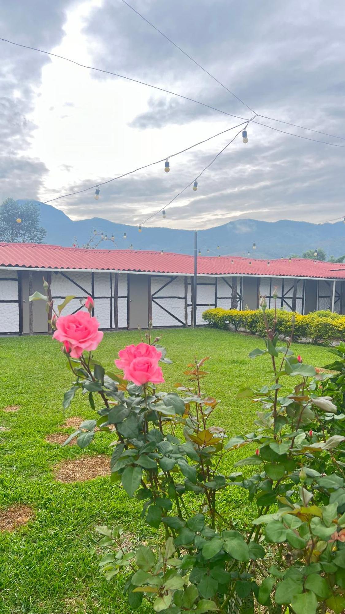 Finca Hotel Paraiso Urrao Exterior foto